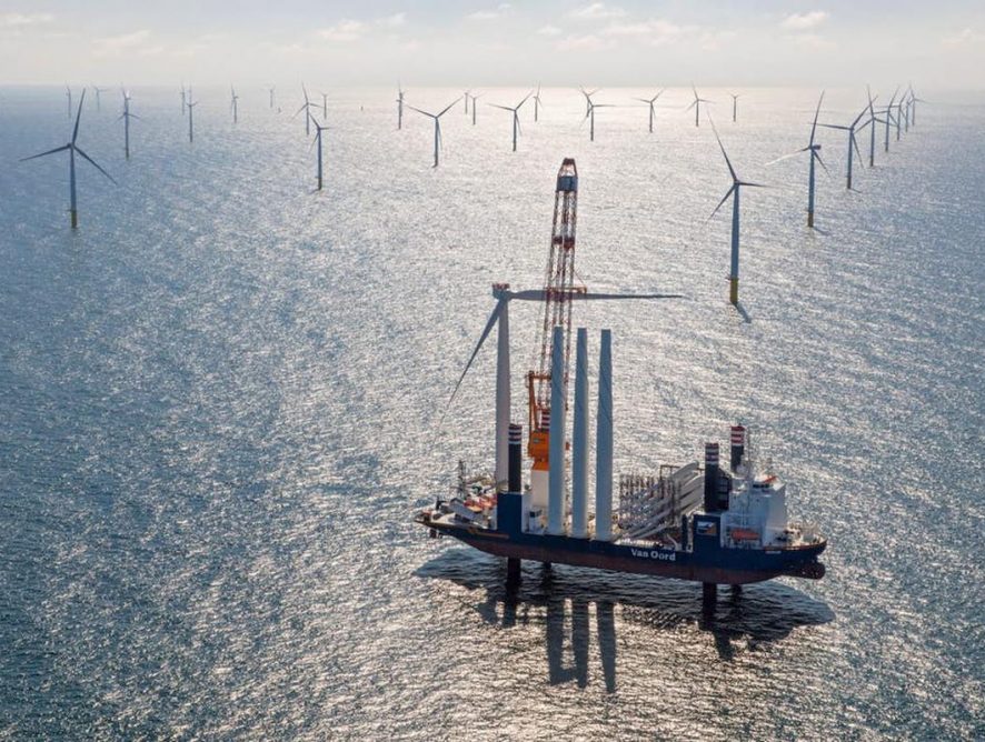 У берегов Великобритании построена крупнейшая ветряная электростанция в море