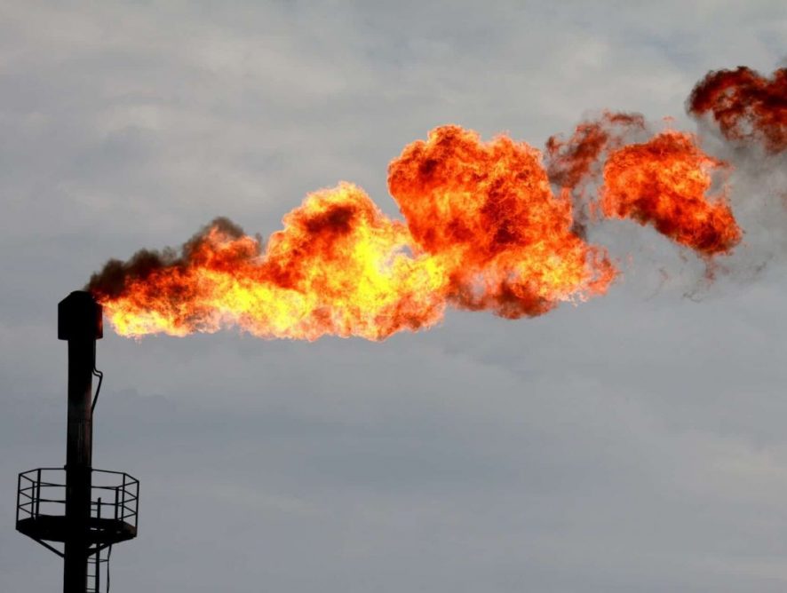 Сжигание попутного природного газа: экологическая и экономическая проблемы утилизации